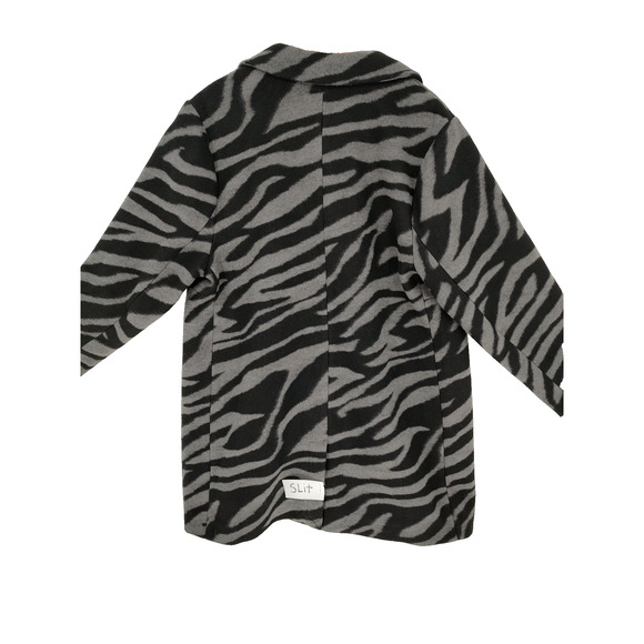 Torrid Woman Black/Gray Animal Print Button up Coat Size 2X Lined 2 Slash Pocket - Picture 2 of 7